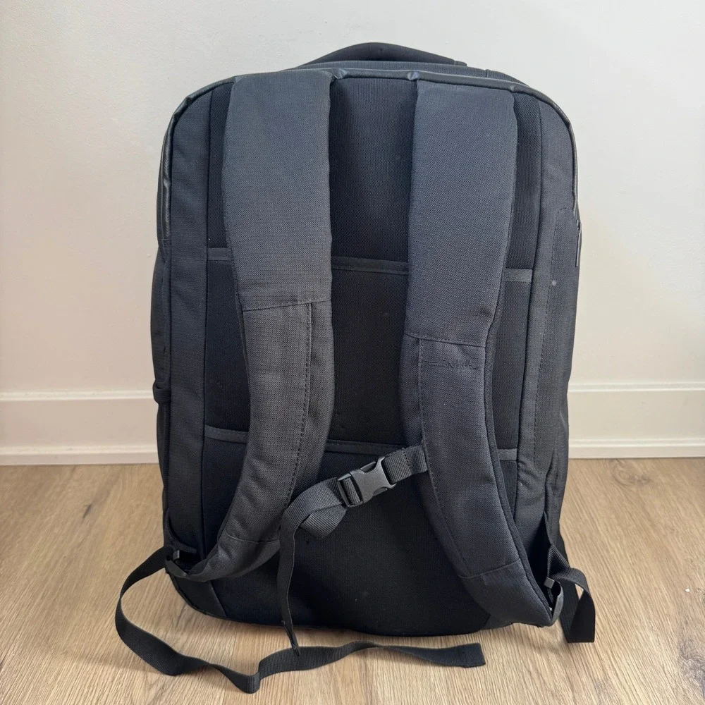 TravisMathew 1st Class Travel Backpack Black Laptop Bag Ripstop EUC 88 Tactical
